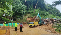 30 Orang Meninggal Akibat Banjir dan Longsor di Sumbar - GenPI.co