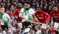 Liverpool Tahan Man Utd, Mohamed Salah Momok Mengerikan di Old Trafford - GenPI.co