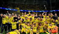 Bungkam PSG dan Lolos ke Final Liga Champions, Pelatih Dortmund Semringah - GenPI.co
