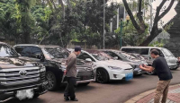 5 Orang Ditangkap Polda Metro Jaya Terkait Pemalsuan Pelat Khusus DPR RI - GenPI.co