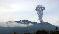Gunung Marapi Kembali Meletus, Lontarkan Abu Vulkanik Setinggi 2 Km - GenPI.co