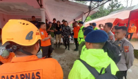 Operasi Pencarian Korban Longsor Tambang Emas di Gorontalo Ditutup, Keluarga Kecewa - GenPI.co