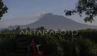 Gunung Merapi Muntahkan Guguran Lava 132 Kali dalam Sepekan Terakhir - GenPI.co