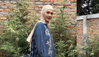Takut Kematian, Paula Verhoeven Pakai Hijab - GenPI.co