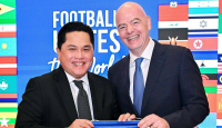 Jelang Olimpiade Paris 2024, Erick Thohir Bertemu dengan Presiden FIFA - GenPI.co