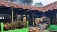 18 Ruang di SDN 1 Pondok Bambu Jakarta Timur Terbakar - GenPI.co