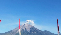 BMKG: Gunung Semeru Erupsi Lontarkan Abu Vulkanik Setinggi 600 Meter - GenPI.co