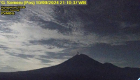 Gunung Semeru Erupsi Lagi, Tinggi Letusan 500 Meter - GenPI.co