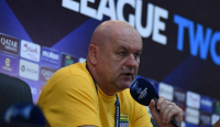 Bojan Hodak Buka Suara soal Kartu Merah Dimas Drajad di Laga Persib vs Lion City - GenPI.co