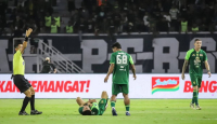 Paul Munster Kritik Jadwal Padat Liga 1, Kelelahan Bayangi Pemain Persebaya Surabaya - GenPI.co