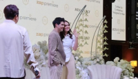 Luna Maya Hadirkan Mendiang Ayahnya di Baju Pengantin, Sangat Menyentuh - GenPI.co