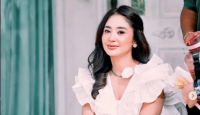 Salah Nyanyikan Lagu Pica-Pica, Dewi Perssik Makin Ramai Job - GenPI.co