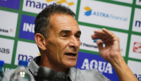 Gerald Vanenburg Kecewa Timnas Indonesia U-23 Ditahan Laos - GenPI.co