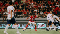 Bali United vs Persib Bandung, Kadek Agung Bertekad Lebih Tajam - GenPI.co