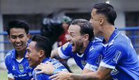 Persija Jadi Korban, Persib Pertahankan Rekor Selalu Menang di Kandang - GenPI.co