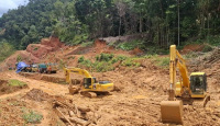 Longsor Trans Papua, 103 Kendaraan Terjebak di Ruas Jayapura–Wamena - GenPI.co