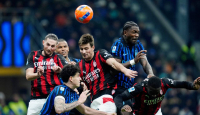 Link Live Streaming Liga Italia Malam Ini AC Milan vs Inter Milan: Derbi Istimewa - GenPI.co