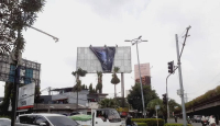Tak Ramah Anak dan Menyeramkan, Billboard Iklan Film Horor Aku Harus Mati Dicopot - GenPI.co