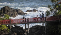 3 Rekomendasi Wisata Kebumen, Keindahan Pantai Menganti yang Menawan - GenPI.co