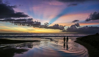 3 Rekomendasi Wisata Pantai NTB, Menikmati Matahari Terbenam di Kerandangan - GenPI.co