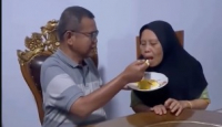 Nggak Cuma Cinta Istri, Bos Rokok HS Muliakan Ibu - GenPI.co