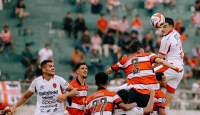 Johnny Jansen Harus Benahi Mental Bali United, Jelang Lawan Borneo FC - GenPI.co