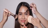 3 Cara Membersihkan Kuas Makeup, Ternyata Mudah Ya! - GenPI.co