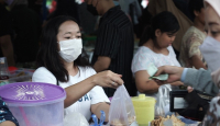 Pedagang di Pasar Benhil Mengeluh Omzet Ramadan Tahun Ini Merosot - GenPI.co