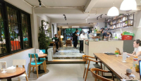 Kafe Sudut Satu, Tempat Nyaman Buat Bekerja, Bikin Fokus - GenPI.co