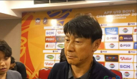 Pelatih Vietnam Protes Makanan Hotel, Respons Shin Tae Yong Adem - GenPI.co