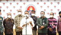 Presiden Jokowi Titip Pesan Penting ke Menpora Zainudin Amali, Tolong Perhatikan - GenPI.co