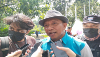 Buruh Ancam Demo Besar Jika Anies Baswedan Diam Soal UMP Jakarta - GenPI.co