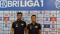 Derby Tangerang Persita vs Dewa United, Nil Maizar Tak Peduli - GenPI.co