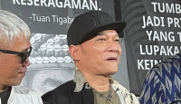Garap Lagu Menjadi Indonesia, Iwa K Terpukau Skill Para Musikus - GenPI.co