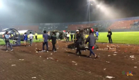 5 Temuan KontraS dalam Tragedi Kanjuruhan, Ada Gas Air Mata di Luar Stadion - GenPI.co