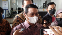 Penumpang Transjakarta Membeludak, Wagub Riza Patria Langsung Minta Maaf - GenPI.co