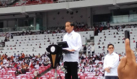 Soal Capres Berambut Putih, Pengamat Minta Jokowi Tak Mainkan Politik Praktis - GenPI.co