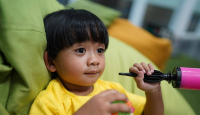 Tips untuk Orang Tua Supaya Anak Tetap Aman Mengonsumsi Gula - GenPI.co