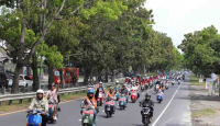 Efek Ribuan Pencinta Vespa Sambangi Bali, Indonesia Mirip Inggris - GenPI.co Bali