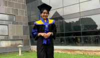 Bangga! Mahasiswi Bali Raih Doktor Plus IPK Sempurna di UI - GenPI.co Bali