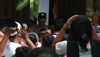 Demo Siswa & Guru SMPN 5 Denpasar, Sikap Kepsek Diktaktor? - GenPI.co Bali