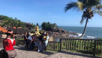 Libur Lebaran 2023, Kunjungan Wisatawan di Tanah Lot Meroket - GenPI.co Bali