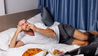 Kebiasaan Tidur Usai Makan Ternyata Punya 3 Dampak Negatif - GenPI.co Banten