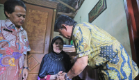 Pemkot Tangerang Salurkan Bansos ke 300 Penyandang Disabilitas - GenPI.co Banten