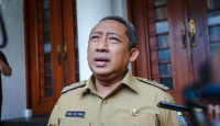 Cegah DBD, Wali Kota Bandung Minta Warga Perhatikan Talang Air - GenPI.co Jabar