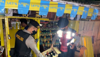 Polisi Gerebek Warung Penjual Miras di Sukabumi Jelang Ramadan - GenPI.co Jabar