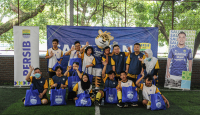 Persib Bandung ajak penyandang Down Syndrome Bermain Bola Bersama - GenPI.co Jabar