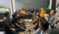 Komisaris Persib Bandung Temui Keluarga Almarhum Sofian Yusuf - GenPI.co Jabar