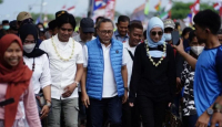 Puji Zulhas, Charly Van Houten Ingin Maju Di Pilkada Cirebon? - GenPI.co Jabar