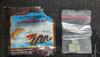 Pembeli Narkoba Menggunakan Bungkus Kopi Liong untuk Bertansaksi - GenPI.co Jabar